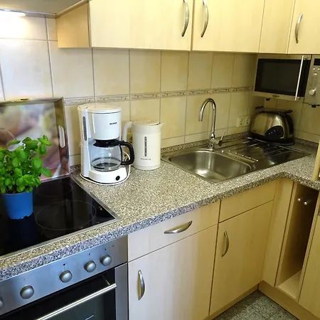 Specht - Haus Sonnenwende App 2 *